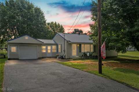 61 New Street, Greenwich, OH 44837