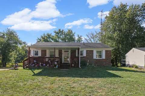 2221 Oak Avenue SE, Massillon, OH 44646