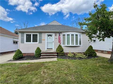 3014 Park Drive, Parma, OH 44134
