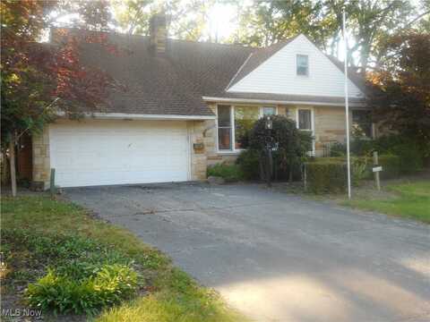 1864 Glen Oval, Richmond Heights, OH 44143