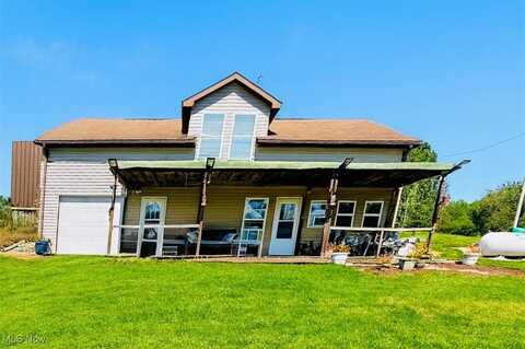 4660 E J Ross Lane, Stockport, OH 43787