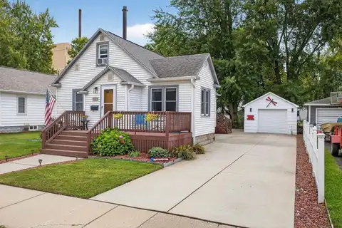 825 1st Street, Nekoosa, WI 54457