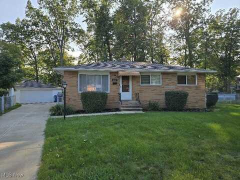 24387 Lebern Drive, North Olmsted, OH 44070