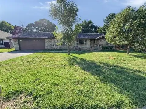 2705 Brookside Circle, McAlester, OK 74501