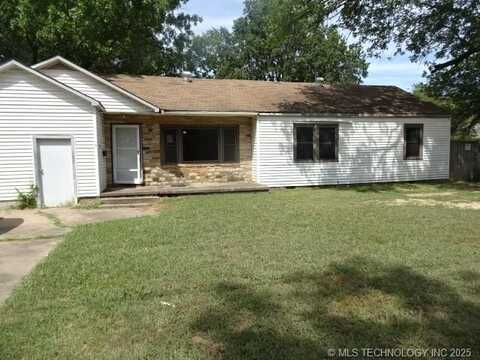 509 NE 4th Street, Pryor, OK 74361