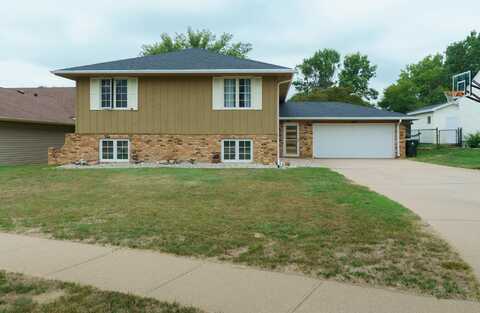 3607 Juniper Court, Sioux City, IA 51106