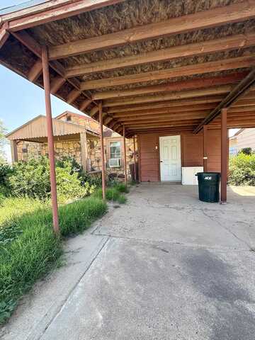 811 N Allen, Monahans, TX 79756