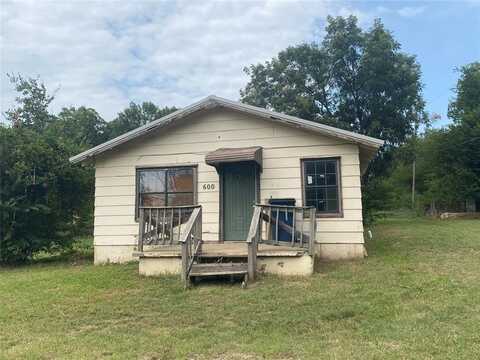 600 Hoover Street, Seminole, OK 74868