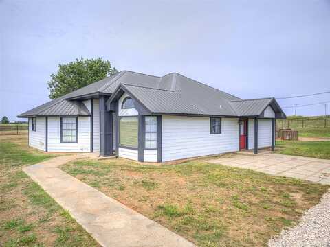 17535 E County Road 1500, Lindsay, OK 73052