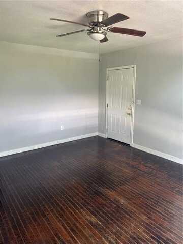 1700 WEST, Waco, TX 76707
