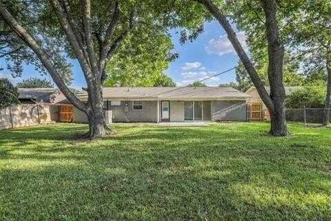 2023 Menefee Street, Arlington, TX 76010