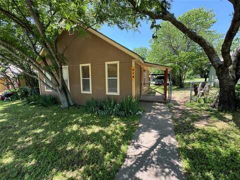 714 N Houston Street, Granbury, TX 76048