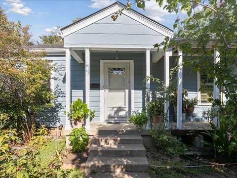 3545 Ryan Avenue, Fort Worth, TX 76110
