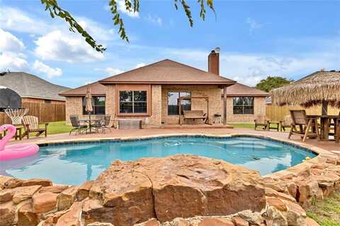 1813 Roadrunner Drive, Weatherford, TX 76088