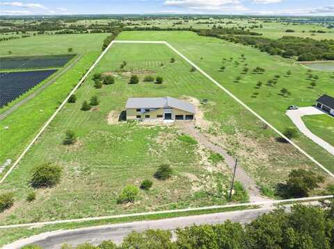 8760 Freeman Road, Sanger, TX 76266