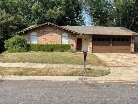 2302 Mercedes Road, Denton, TX 76205