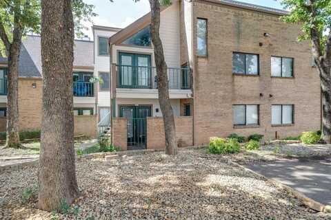 2304 Balsam Drive, Arlington, TX 76006