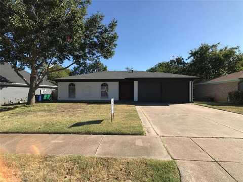 6040 Blueridge Drive, Watauga, TX 76148