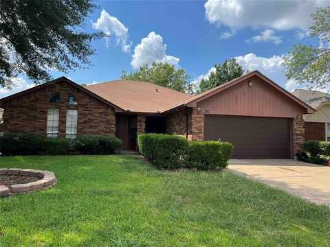 6304 Berlinetta Drive, Arlington, TX 76001