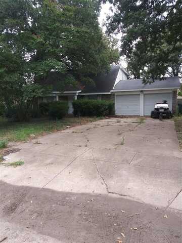 14620 Oakwood Lane, Balch Springs, TX 75180