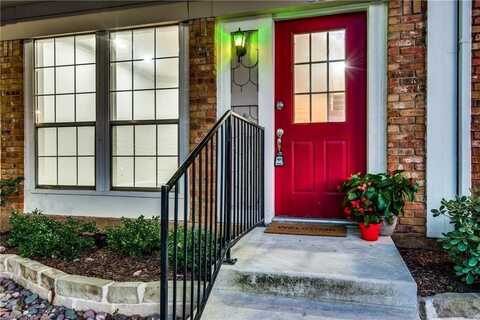 35 Abbey Road, Euless, TX 76039