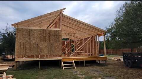 2712 1st Street, Brownwood, TX 76801