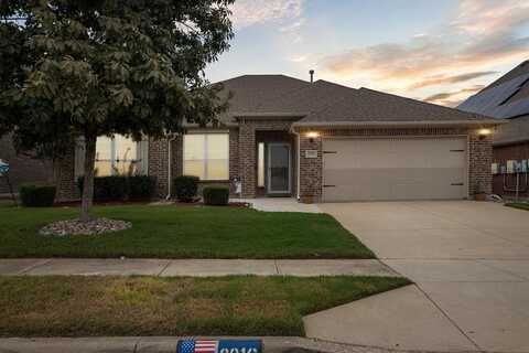 2016 Speckle Drive, Fort Worth, TX 76131