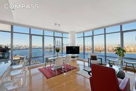 1 Northside Piers, Brooklyn, NY 11249