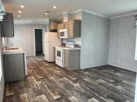 4000 24th ST N Unit 552, Saint Petersburg, FL 33714