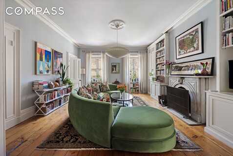 217 Second Avenue, New York, NY 10003