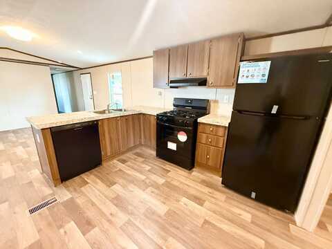 5151 N. Kain Ave., Tucson, AZ 85705