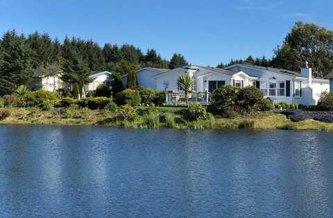 559 NE 60th Ct, Newport, OR 97365