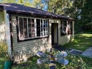 445 Creek Road, Pleasant Valley, NY 12569