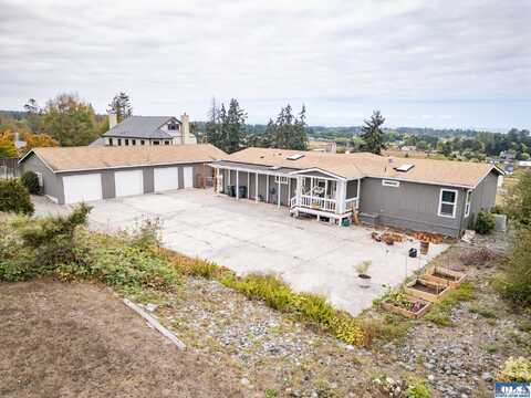 33 Winter Rd, Port Angeles, WA 98382