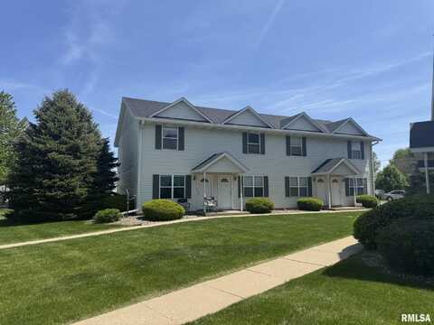1303 1ST Street, De Witt, IA 52742