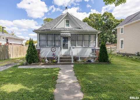 326 N VAIL Street, Geneseo, IL 61254