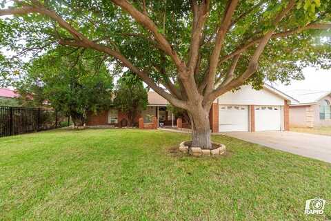 4709 Anetta Dr, Midland, TX 79703