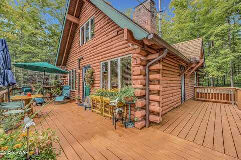 12 Parkwood Drive, Lake Ariel, PA 18436