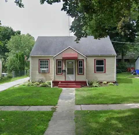 305 Foster Ave, ROCKFORD, IL 61102