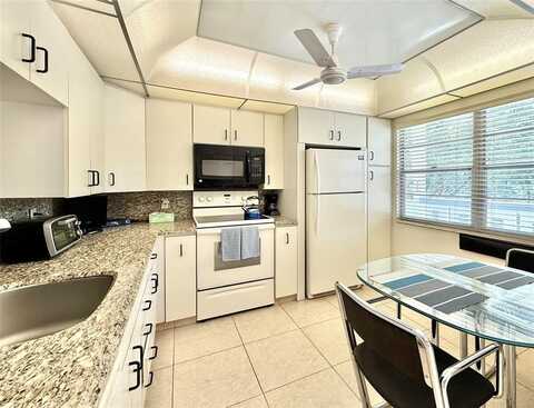2504 Antigua Ter, Coconut Creek, FL 33066