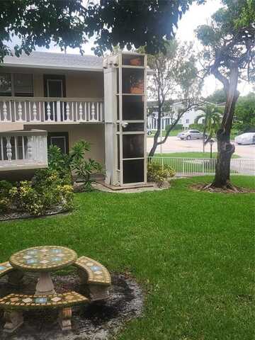 237 Farnham J, Deerfield Beach, FL 33442