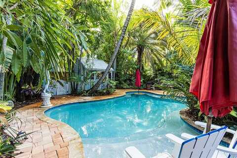1200 NE 12 Avenue, Fort Lauderdale, FL 33304