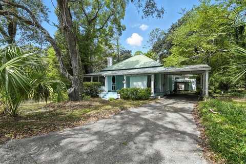 604 SE Ave F, Carrabelle, FL 32322