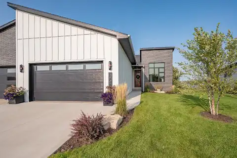 367 ALDON Circle, GREEN BAY, WI 54304