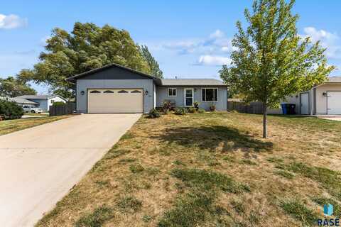 208 N Steven St, Worthing, SD 57077