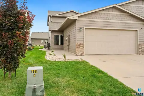 7110 S Bridger Pl, Sioux Falls, SD 57108