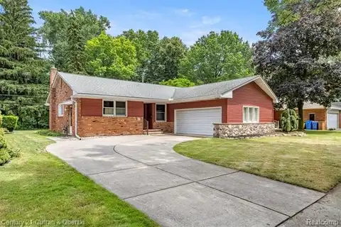 6200 Burger Street, Dearborn Heights, MI 48127