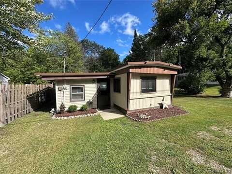 202 N Case Street, Marion, MI 49665