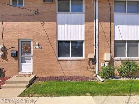 8254 Huntington Street, Westland, MI 48185