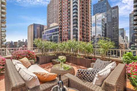 305 East 40th Street, New York, NY 10016